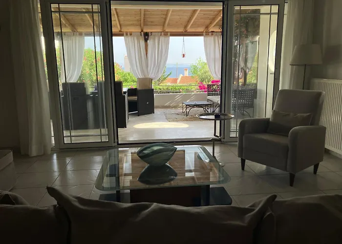 Beautiful House * Gerakini