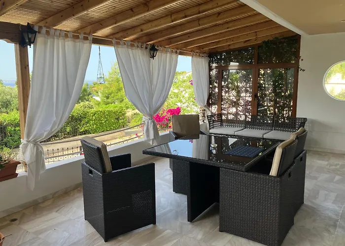 Beautiful House 别墅