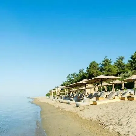 Beautiful House * Gerakini